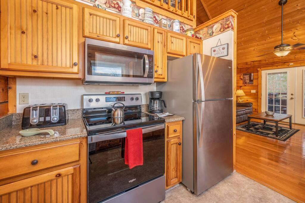 Over The Mountain - Smoky Mountain View Cabin Sevierville Eksteriør bilde